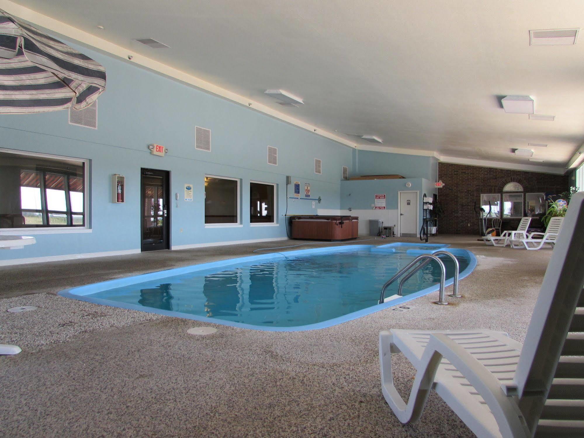 Super 8 By Wyndham Bethany Mo Exterior photo