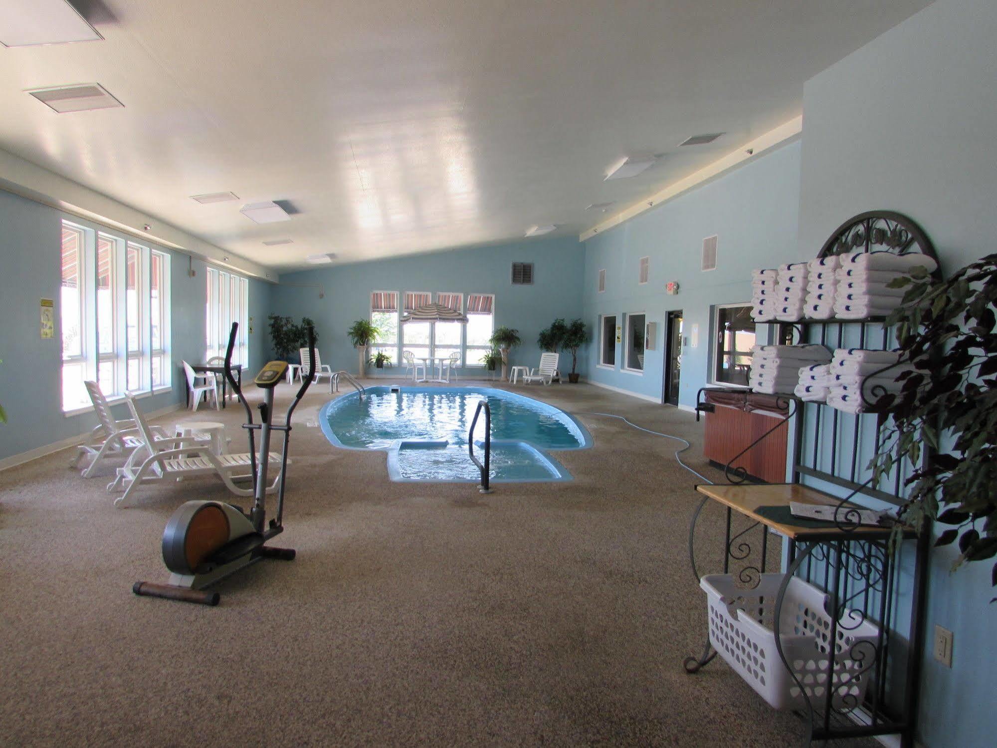 Super 8 By Wyndham Bethany Mo Exterior photo